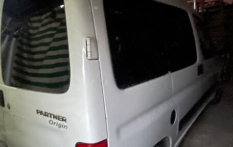 Peugeot Partner II рестайлинг 2, 2010 год, 550 000 рублей, 3 фотография