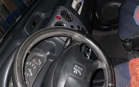 Peugeot Partner II рестайлинг 2, 2010 год, 550 000 рублей, 7 фотография