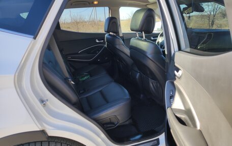 Hyundai Santa Fe III рестайлинг, 2016 год, 2 400 000 рублей, 11 фотография