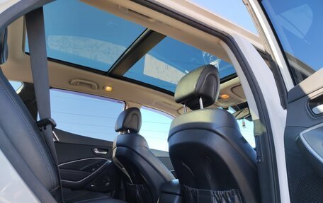 Hyundai Santa Fe III рестайлинг, 2016 год, 2 400 000 рублей, 13 фотография