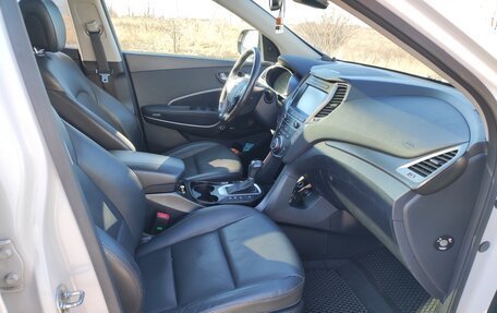 Hyundai Santa Fe III рестайлинг, 2016 год, 2 400 000 рублей, 10 фотография