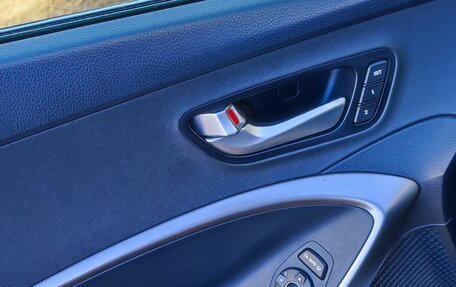 Hyundai Santa Fe III рестайлинг, 2016 год, 2 400 000 рублей, 19 фотография