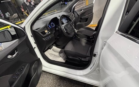 Hyundai Solaris II рестайлинг, 2018 год, 1 590 000 рублей, 4 фотография