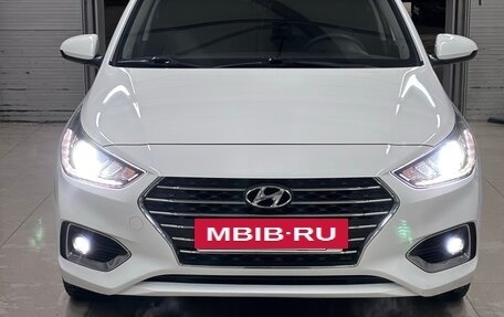 Hyundai Solaris II рестайлинг, 2018 год, 1 590 000 рублей, 21 фотография