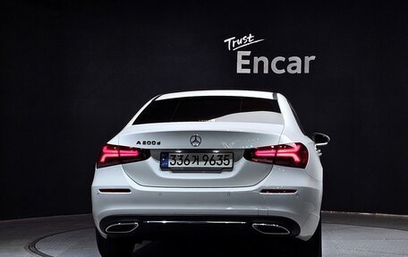 Mercedes-Benz A-Класс, 2021 год, 2 460 000 рублей, 4 фотография