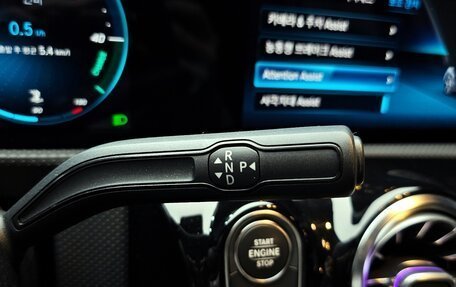 Mercedes-Benz A-Класс, 2021 год, 2 460 000 рублей, 11 фотография