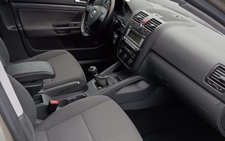 Volkswagen Jetta VI, 2006 год, 799 000 рублей, 8 фотография