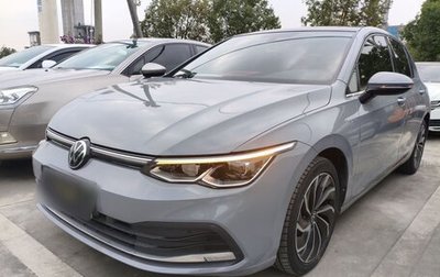 Volkswagen Golf VIII, 2022 год, 2 090 000 рублей, 1 фотография