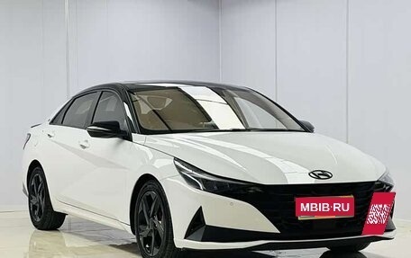 Hyundai Elantra, 2023 год, 1 550 000 рублей, 5 фотография