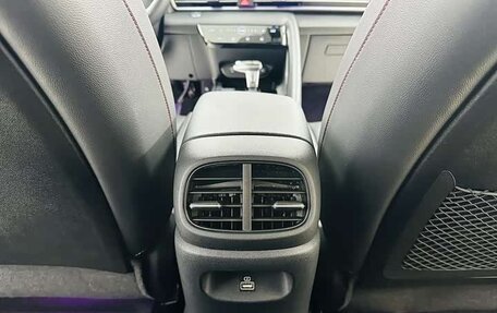 Hyundai Elantra, 2023 год, 1 550 000 рублей, 13 фотография