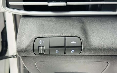 Hyundai Elantra, 2023 год, 1 550 000 рублей, 11 фотография