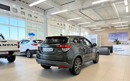 Honda Vezel, 2014 год, 1 439 000 рублей, 6 фотография