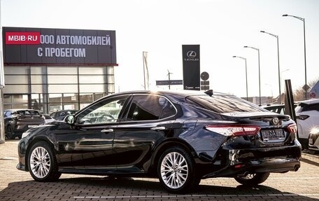 Toyota Camry, 2019 год, 2 495 000 рублей, 4 фотография