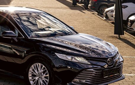 Toyota Camry, 2019 год, 2 495 000 рублей, 8 фотография