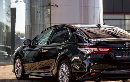 Toyota Camry, 2019 год, 2 495 000 рублей, 9 фотография