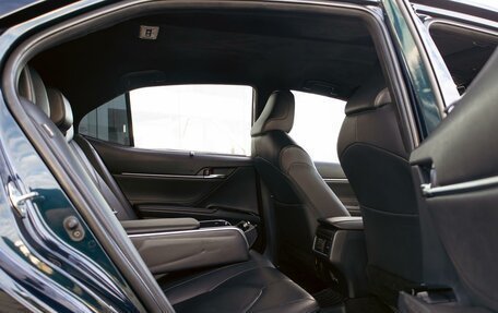 Toyota Camry, 2019 год, 2 495 000 рублей, 29 фотография