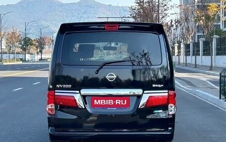 Nissan NV200, 2018 год, 1 860 000 рублей, 5 фотография