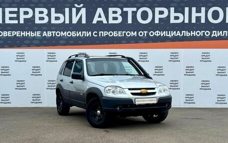 Chevrolet Niva I рестайлинг, 2018 год, 839 700 рублей, 3 фотография