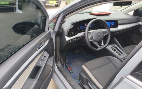 Volkswagen Golf VIII, 2022 год, 2 090 000 рублей, 11 фотография