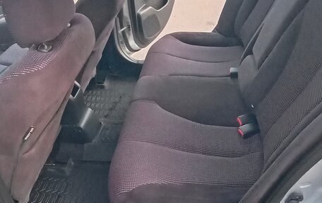 Nissan Tiida, 2010 год, 649 000 рублей, 11 фотография