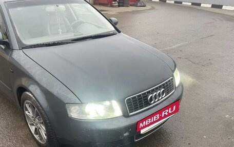 Audi A4, 2004 год, 500 000 рублей, 10 фотография