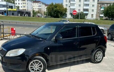 Skoda Fabia II, 2010 год, 350 000 рублей, 3 фотография