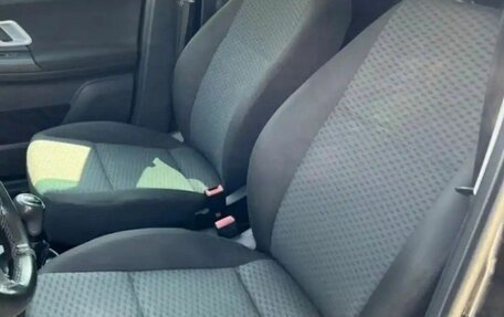 Skoda Fabia II, 2010 год, 350 000 рублей, 14 фотография