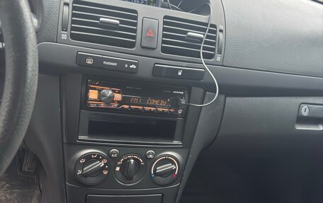 Toyota Avensis III рестайлинг, 2007 год, 760 000 рублей, 8 фотография