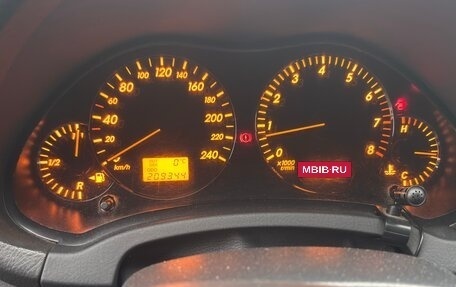 Toyota Avensis III рестайлинг, 2007 год, 760 000 рублей, 7 фотография