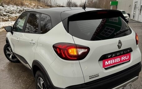 Renault Kaptur I рестайлинг, 2018 год, 1 300 000 рублей, 4 фотография