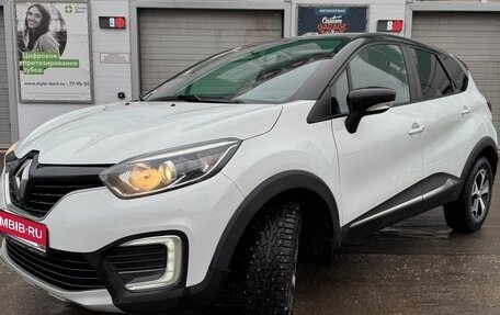 Renault Kaptur I рестайлинг, 2018 год, 1 300 000 рублей, 2 фотография