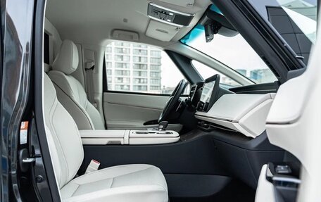 Lexus LM, 2025 год, 19 490 000 рублей, 18 фотография