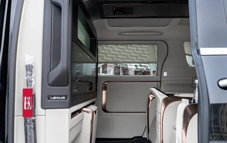 Lexus LM, 2025 год, 19 490 000 рублей, 25 фотография