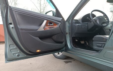 Toyota Camry, 2007 год, 852 000 рублей, 11 фотография