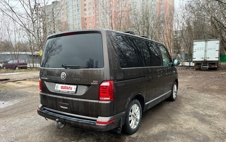 Volkswagen Multivan T6 рестайлинг, 2016 год, 3 680 000 рублей, 5 фотография