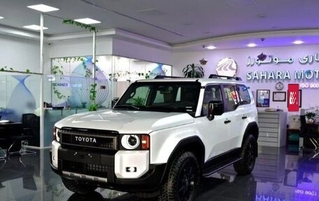 Toyota Land Cruiser Prado, 2024 год, 10 850 000 рублей, 3 фотография