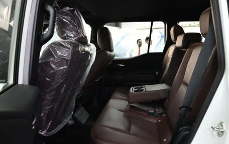 Toyota Land Cruiser Prado, 2024 год, 10 850 000 рублей, 9 фотография