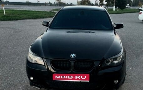 BMW 5 серия, 2008 год, 680 000 рублей, 2 фотография