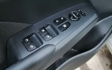 Hyundai Solaris II рестайлинг, 2017 год, 1 350 000 рублей, 15 фотография