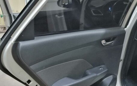 Hyundai Solaris II рестайлинг, 2017 год, 1 350 000 рублей, 16 фотография