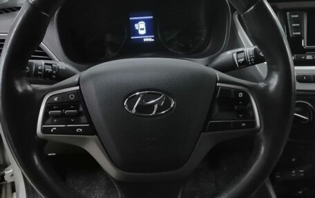 Hyundai Solaris II рестайлинг, 2017 год, 1 350 000 рублей, 17 фотография