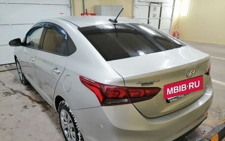 Hyundai Solaris II рестайлинг, 2017 год, 1 350 000 рублей, 22 фотография