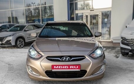 Hyundai Solaris II рестайлинг, 2012 год, 760 000 рублей, 2 фотография