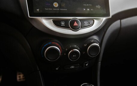 Hyundai Solaris II рестайлинг, 2012 год, 760 000 рублей, 13 фотография