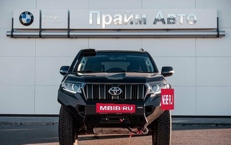 Toyota Land Cruiser Prado 150 рестайлинг 2, 2021 год, 5 820 000 рублей, 3 фотография