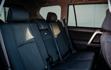 Toyota Land Cruiser Prado 150 рестайлинг 2, 2021 год, 5 820 000 рублей, 14 фотография