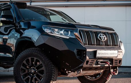 Toyota Land Cruiser Prado 150 рестайлинг 2, 2021 год, 5 820 000 рублей, 19 фотография