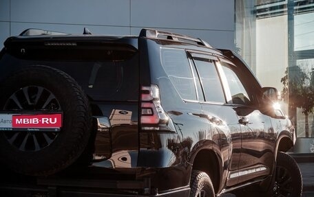 Toyota Land Cruiser Prado 150 рестайлинг 2, 2021 год, 5 820 000 рублей, 21 фотография