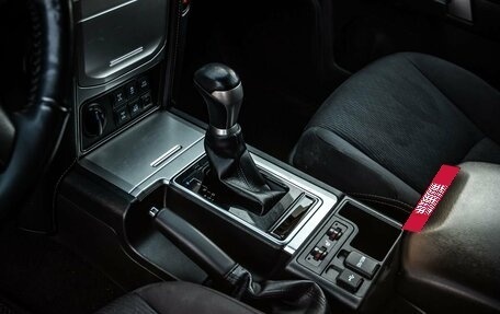 Toyota Land Cruiser Prado 150 рестайлинг 2, 2021 год, 5 820 000 рублей, 31 фотография