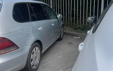 Volkswagen Golf VI, 2009 год, 550 000 рублей, 2 фотография